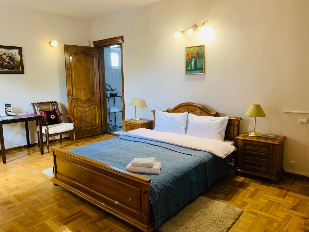 Astoria Garden Ξενοδοχείο Μπισκέκ Εξωτερικό φωτογραφία